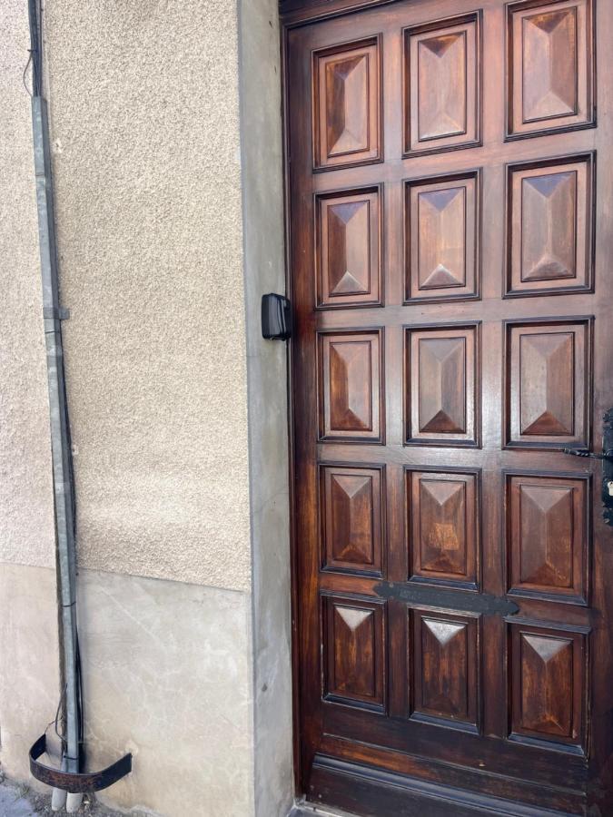 Un Cocon Au Coeur De La Champagne Avec Parking Épernay Exterior foto